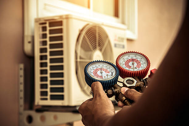 Professional Ac Installation technician working in Westfield Center, OH